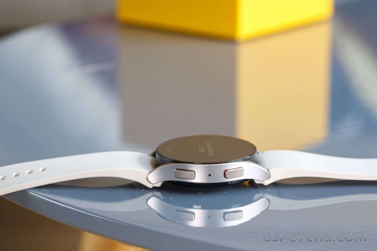 سامسونگ گلکسی واچ ۷ را در سه نسخه و با تراشه کارآمدتر عرضه میکند سامسونگ گلکسی واچ ۷ را در سه نسخه و با تراشه کارآمدتر عرضه میکند