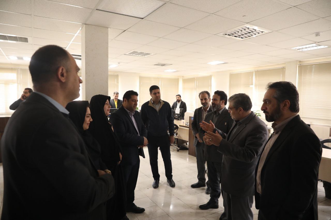 بازدید شهردار مشهد از شهرداریهای مناطق ۱۰ و ۱۱ + عکس بازدید شهردار مشهد از شهرداریهای مناطق ۱۰ و ۱۱ + عکس