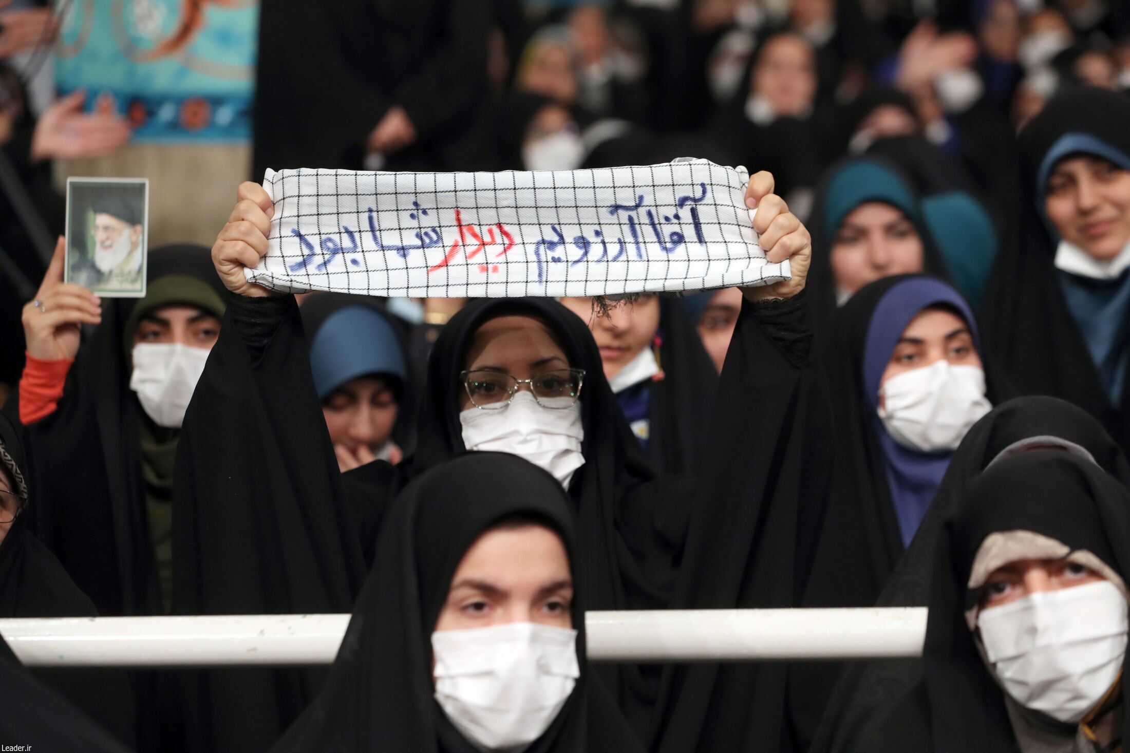 انتقاد رهبر انقلاب از بیثباتی در مدیریت آموزش و پرورش| با کمبود معلم متعهد و کارآمد روبرو هستیم+ فیلم و عکس انتقاد رهبر انقلاب از بیثباتی در مدیریت آموزش و پرورش| با کمبود معلم متعهد و کارآمد روبرو هستیم+ فیلم و عکس