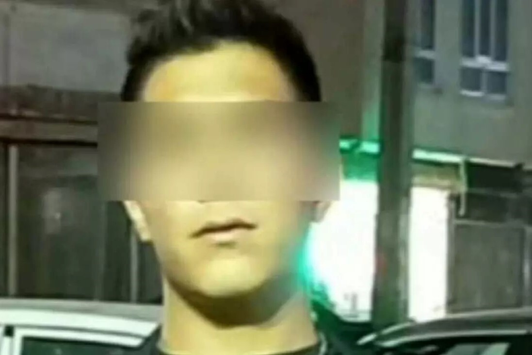 قتل پسر تبریزی به دست پدر عصبی اش + عکس قتل پسر تبریزی به دست پدر عصبی اش + عکس