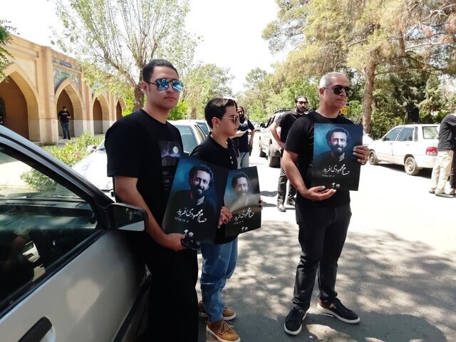 «حسام محمودی» بازیگر سینما به خاک سپرده شد+ عکس «حسام محمودی» بازیگر سینما به خاک سپرده شد+ عکس