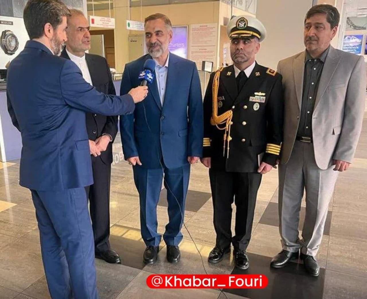 وزیر دفاع وارد روسیه شد + عکس