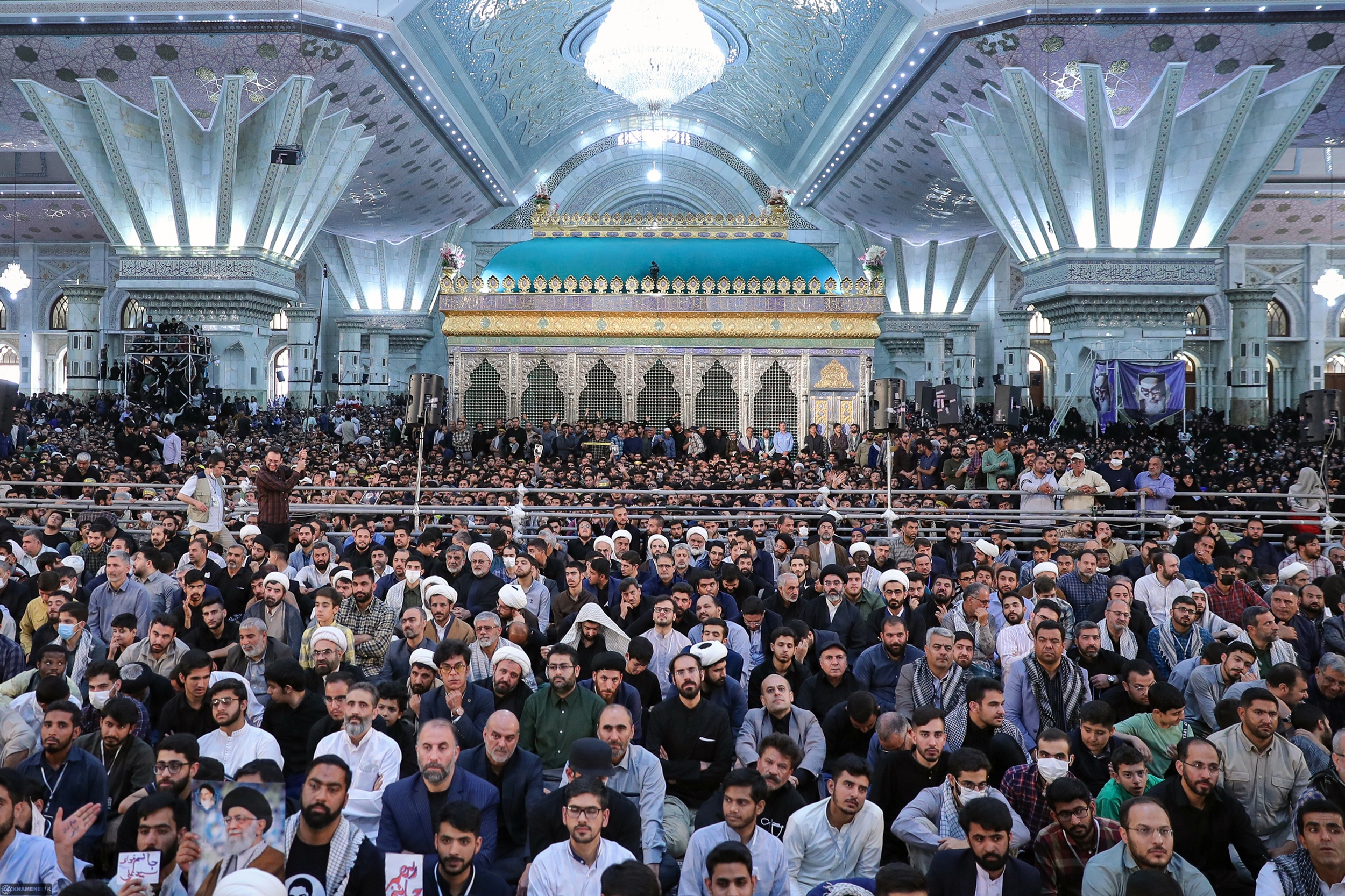 رهبر انقلاب: مشکل گرانی و تورم در کشور وجود دارد| آخرین تلاش دشمن اغتشاشات پاییز بود+ فیلم و عکس