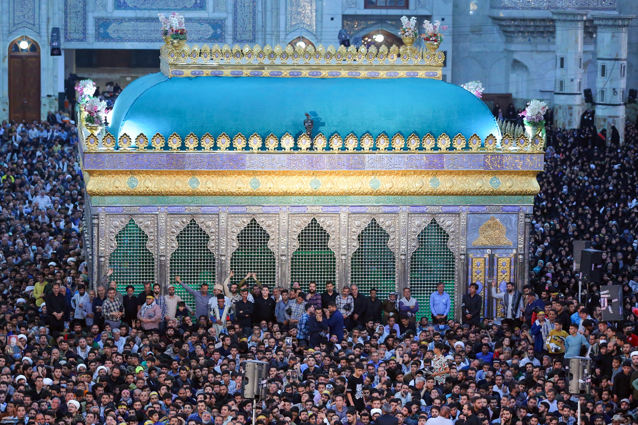 رهبر انقلاب: مشکل گرانی و تورم در کشور وجود دارد| آخرین تلاش دشمن اغتشاشات پاییز بود+ فیلم و عکس