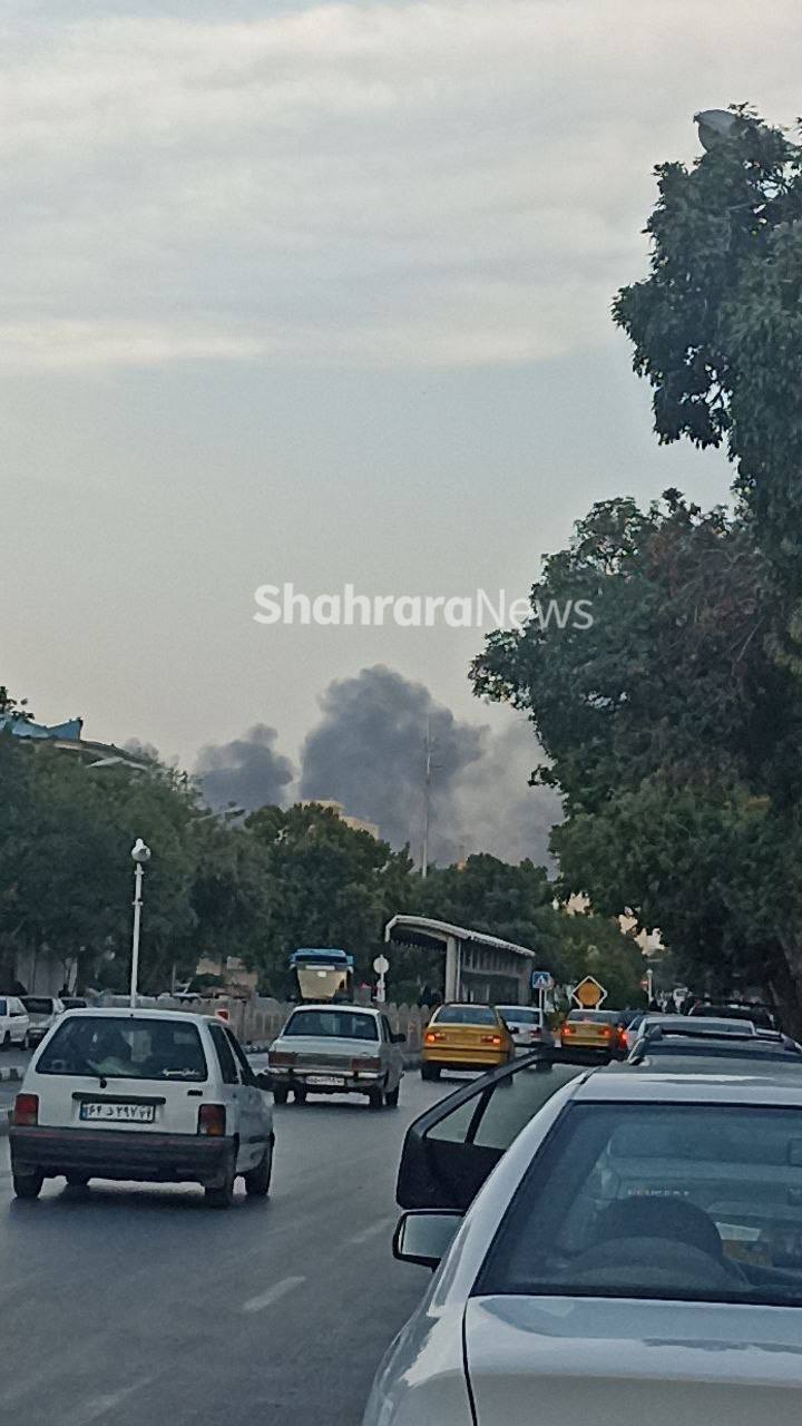 حریق گسترده انبار بزرگ لوازم خانگی در بزرگراه بابانظر | اعزام ۲۰ ماشین آتشنشانی به محل حادثه + عکس و فیلم حریق گسترده انبار بزرگ لوازم خانگی در بزرگراه بابانظر | اعزام ۲۰ ماشین آتشنشانی به محل حادثه + عکس و فیلم