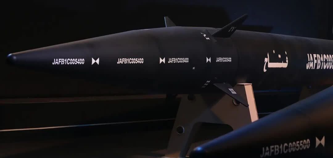 «فتاح»؛ موشک هایپرسونیک سپاه با حضور رئیسجمهور رونمایی شد+ عکس و جزئیات «فتاح»؛ موشک هایپرسونیک سپاه با حضور رئیسجمهور رونمایی شد+ عکس و جزئیات