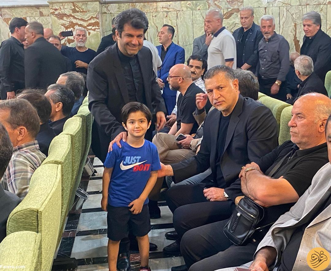 علی دایی مجلس قلعه نویی را به هم ریخت! + عکس