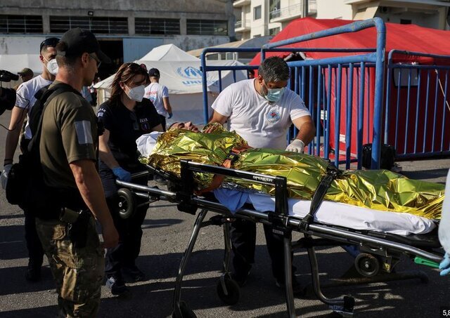 قایق مهاجران در آبهای یونان غرق شد؛ ۷۹ تن جان باختند قایق مهاجران در آبهای یونان غرق شد؛ ۷۹ تن جان باختند