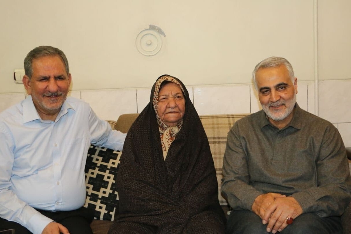 اسحاق جهانگیری عزادار شد اسحاق جهانگیری عزادار شد