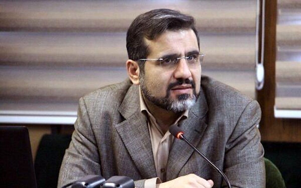 واکنش وزیر ارشاد به ممنوع‌الکاری خوانندگان + فیلم