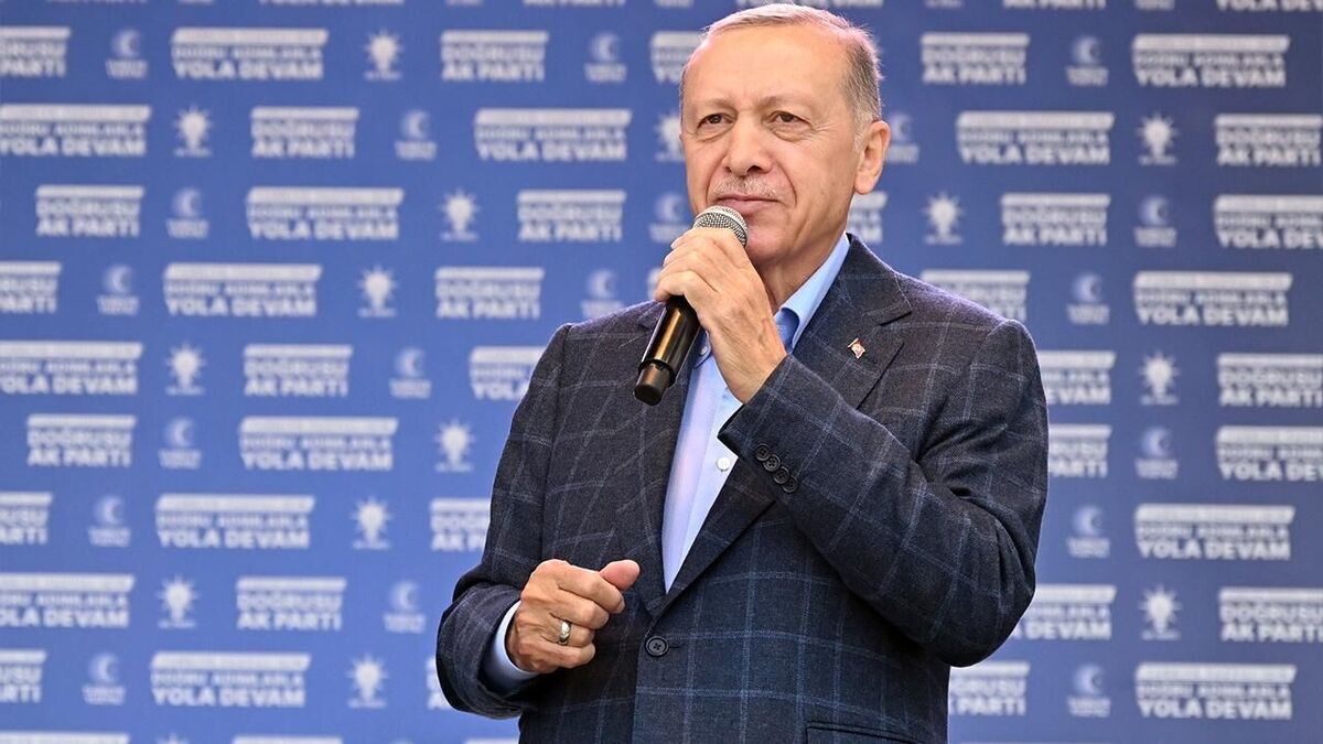 رئیس جمهور ترکیه از آغاز عملیات بازگرداندن حدود ۵۰۰ هزار پناهجوی سوری ساکن در ترکیه به موطن خود خبر داد.
