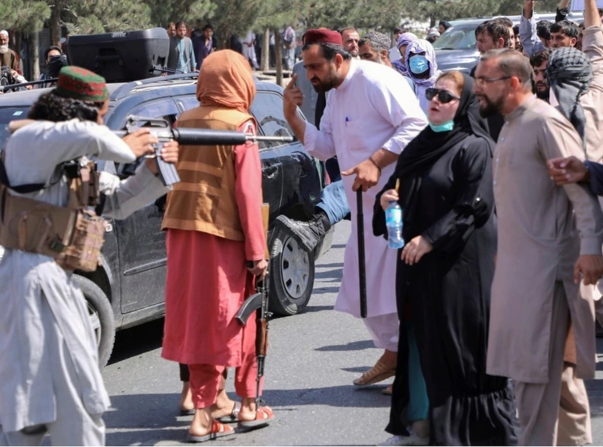 عفو بین‌الملل: برخورد زن‌ستیزانه طالبان مصداق جنایت علیه بشریت است