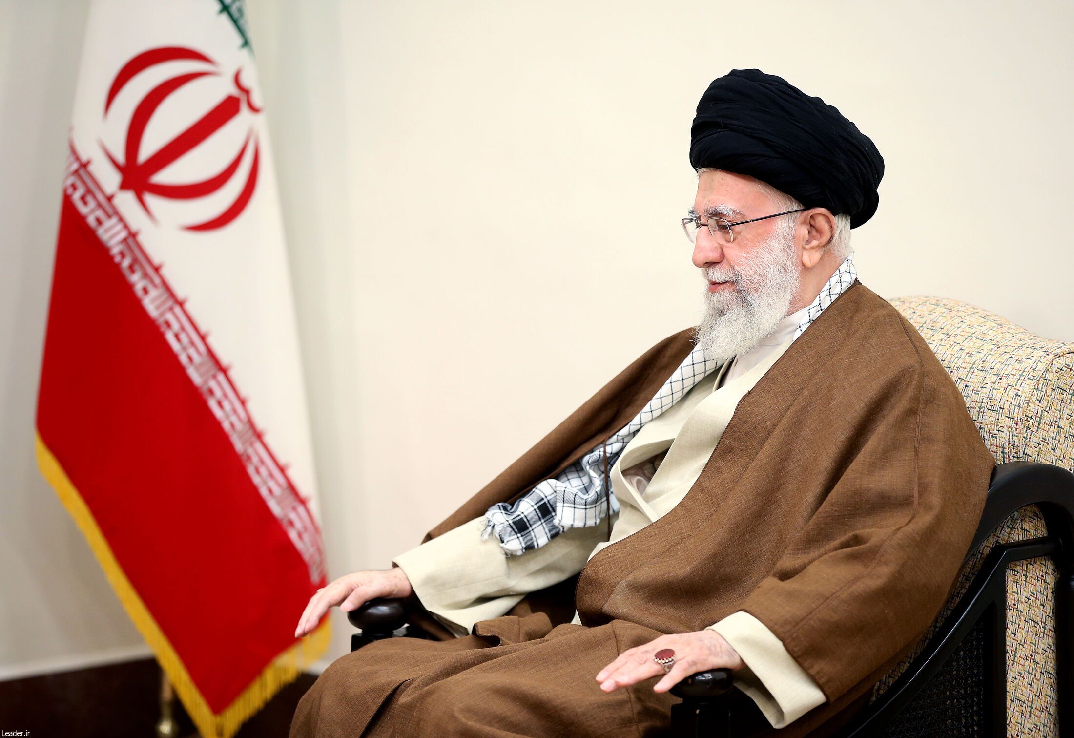 دیدار سلطان عمان با رهبر انقلاب+ عکس دیدار سلطان عمان با رهبر انقلاب+ عکس