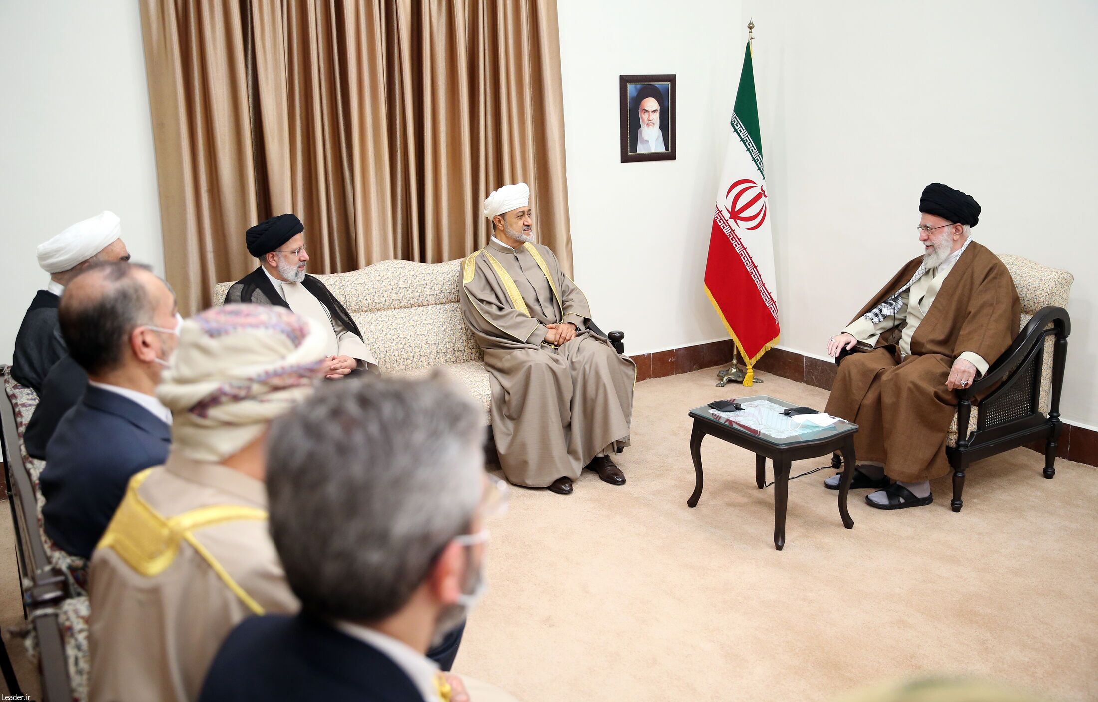 دیدار سلطان عمان با رهبر انقلاب+ عکس دیدار سلطان عمان با رهبر انقلاب+ عکس
