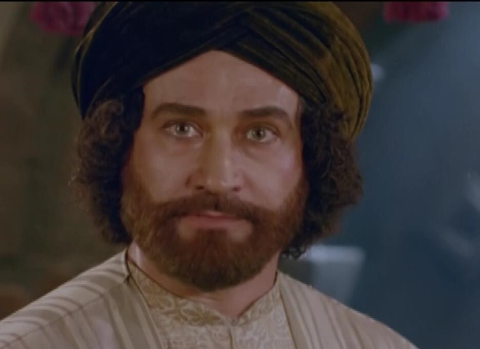 درباره محمد صادقی و بازی‌اش در سریال «ولایت عشق» به بهانه زادروزش | مشق عشق آقای دکتر