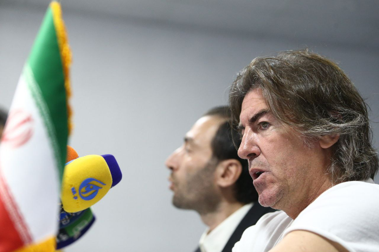 ساپینتو: مطمئنم که پرسپولیس را میبریم | این آخرین بازی عمرمان است + عکس ساپینتو: مطمئنم که پرسپولیس را میبریم | این آخرین بازی عمرمان است + عکس