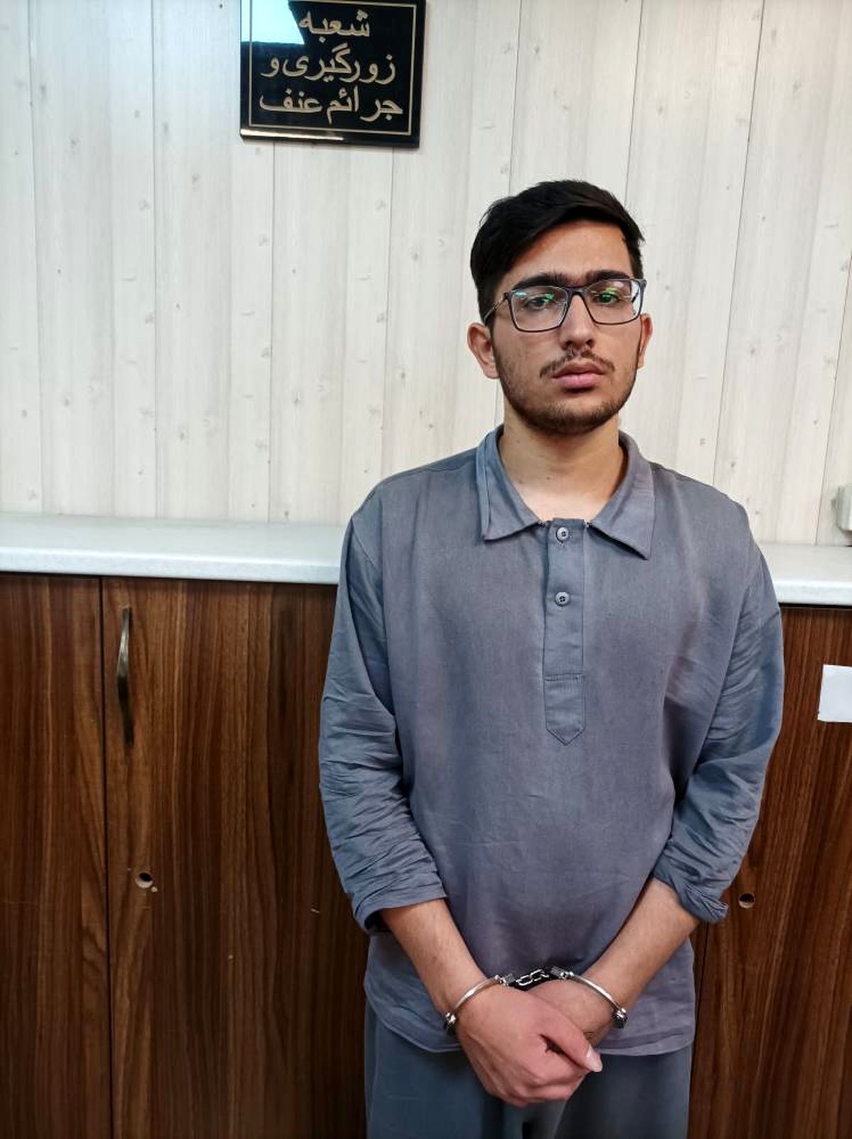 اخاذیهای سریالی پسر جوان با تهیه فیلم سیاه از شهروندان تهرانی + عکس اخاذیهای سریالی پسر جوان با تهیه فیلم سیاه از شهروندان تهرانی + عکس