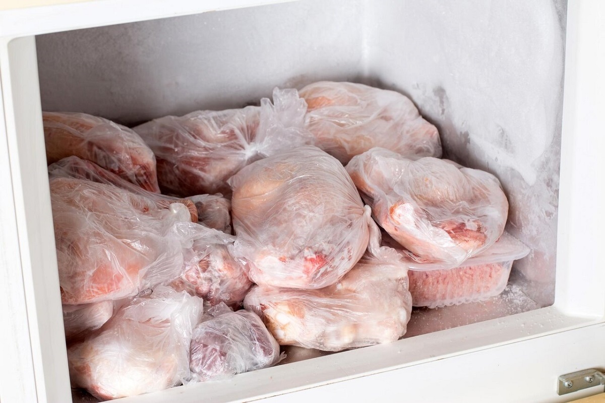 بهترین روش‌های یخ‌زدایی گوشت و مرغ