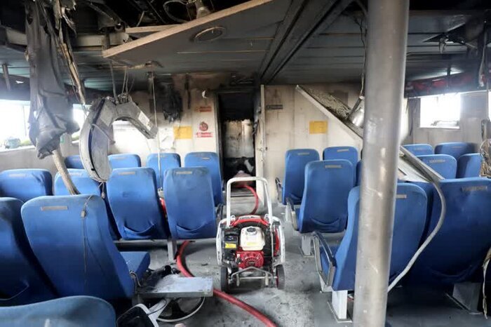 آتش سوزی در کشتی تفریحی کیش + علت حادثه و تصاویر