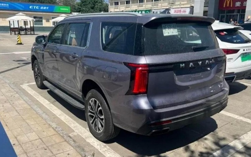 انتشار تصاویر جدید شاسی بلند هاوال H۵ انتشار تصاویر جدید شاسی بلند هاوال H۵