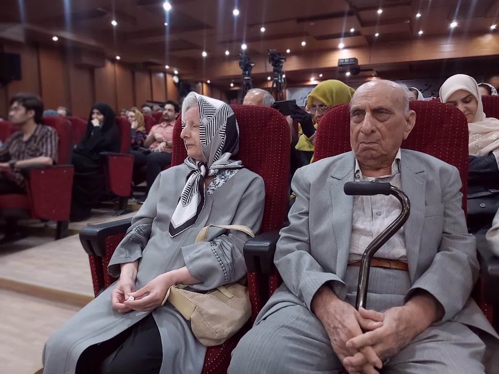 برگزاری نکوداشت استاد راشد محصل، شاهنامه پژوه معاصر در مشهد مقدس | خردورزی وجه تمایز استاد است