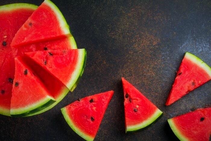 مدت زمان نگهداری انواع مواد غذایی در یخچال مدت زمان نگهداری انواع مواد غذایی در یخچال