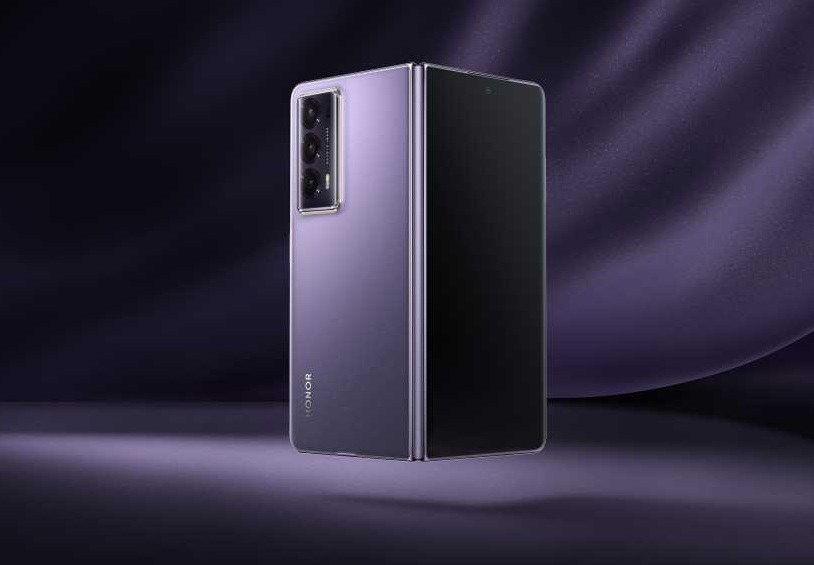 پرچمدار جدید «آنر» احتمالا در زمان عرضه باریکترین گوشی تاشو جهان باشد پرچمدار جدید «آنر» احتمالا در زمان عرضه باریکترین گوشی تاشو جهان باشد