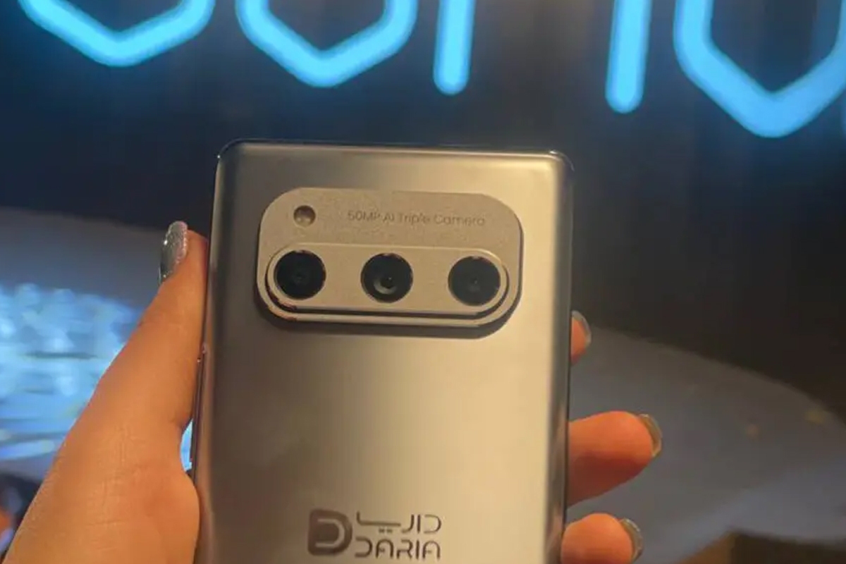 درباره گوشی ایرانی «داریا باند» (Daria Bond) که سودای جهانیشدن دارد + عکس و مشخصات درباره گوشی ایرانی «داریا باند» (Daria Bond) که سودای جهانیشدن دارد + عکس و مشخصات