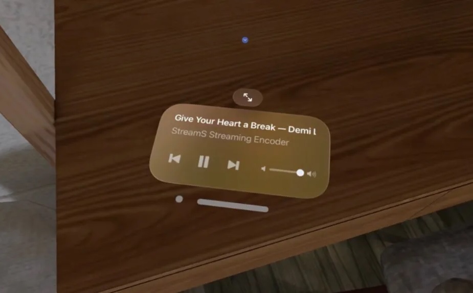 هدست اپل ویژن پرو چطور هر سطحی را به یک صفحه لمسی واقعی تبدیل میکند؟ هدست اپل ویژن پرو چطور هر سطحی را به یک صفحه لمسی واقعی تبدیل میکند؟