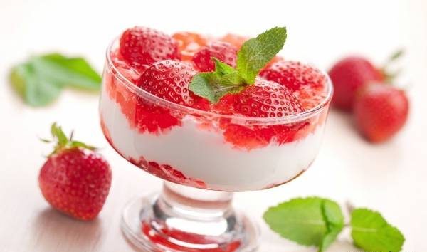 چهار دسرتابستانی خوشمزه همراه با طرز تهیه چهار دسرتابستانی خوشمزه همراه با طرز تهیه