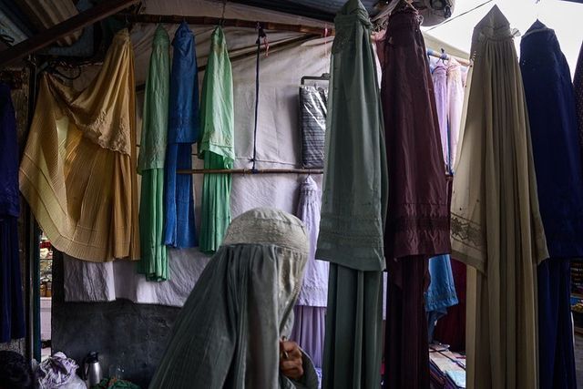 بازار قندهار در آستانه عید قربان + عکس بازار قندهار در آستانه عید قربان + عکس