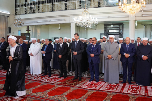 نماز عید قربان در دمشق با حضور بشار اسد برگزار شد نماز عید قربان در دمشق با حضور بشار اسد برگزار شد