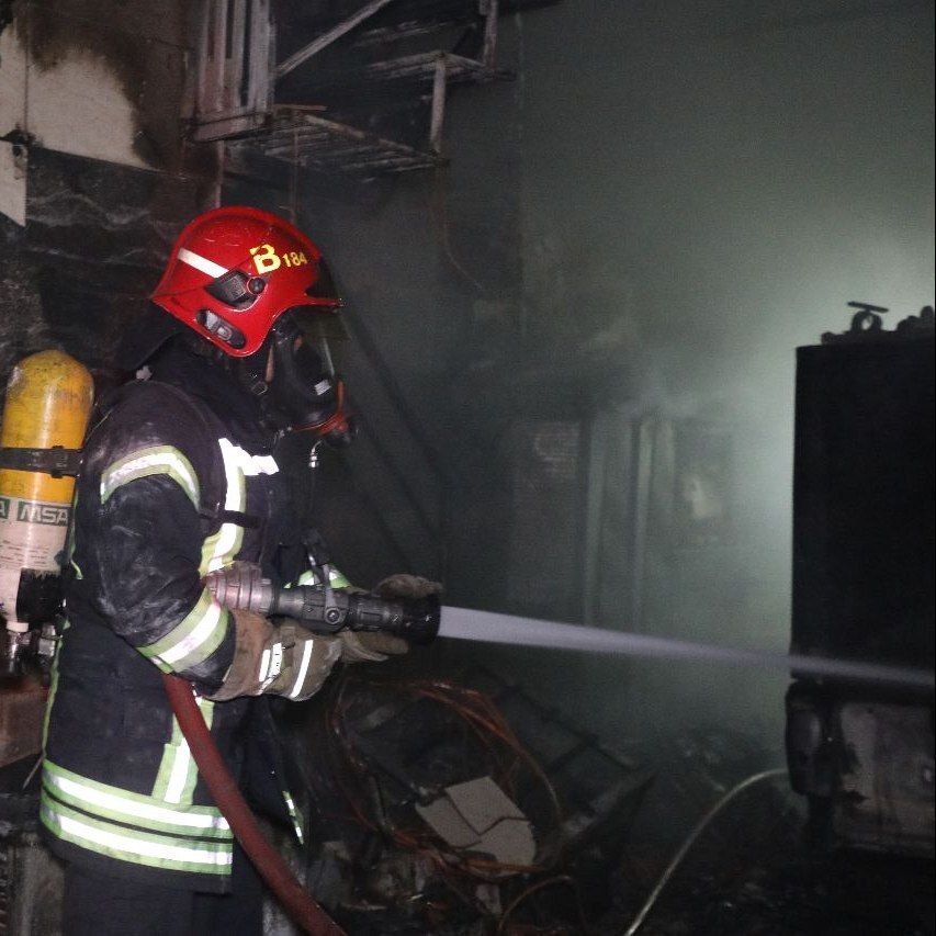 آتش‌سوزی مرگبار یک منزل مسکونی در مشهد+ تصاویر