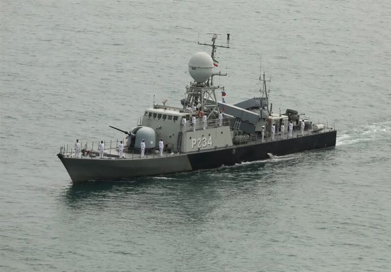 تجهیز ناوشکن «دنا» به موشکهای پدافندی عمودپرتاب تجهیز ناوشکن «دنا» به موشکهای پدافندی عمودپرتاب