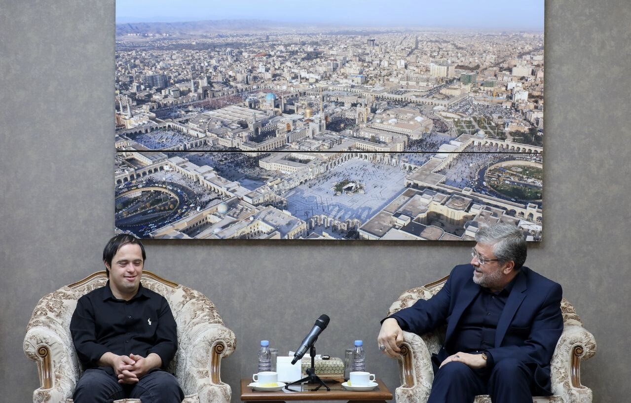 شهردار مشهد از قهرمان سندرم داون کاراته جهان تقدیر کرد + عکس شهردار مشهد از قهرمان سندرم داون کاراته جهان تقدیر کرد + عکس