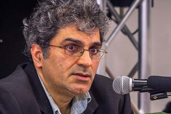 شِبه علم جانشین تولید علم شده است | گفتگو با دکتر حسن انصاری، استاد مطالعات پیشرفته پرینستون شِبه علم جانشین تولید علم شده است | گفتگو با دکتر حسن انصاری، استاد مطالعات پیشرفته پرینستون