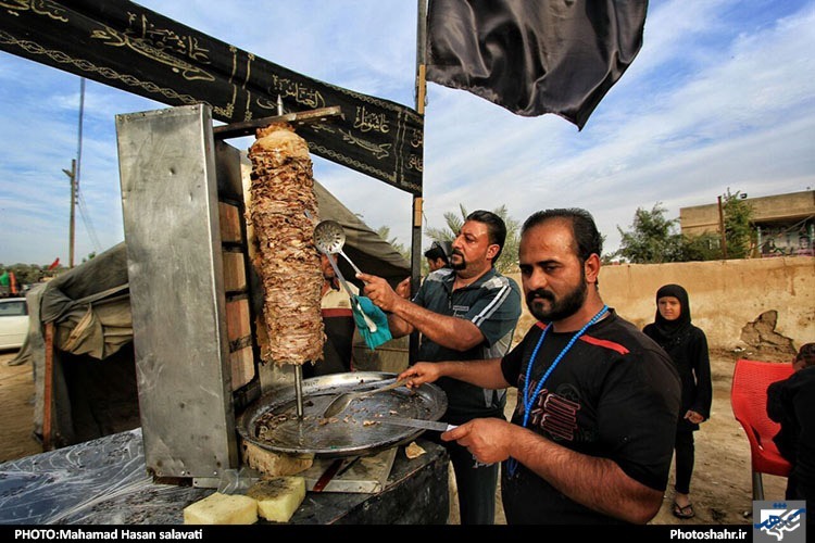 توصیههایی برای جلوگیری از گرمازدگی در پیادهروی اربعین توصیههایی برای جلوگیری از گرمازدگی در پیادهروی اربعین