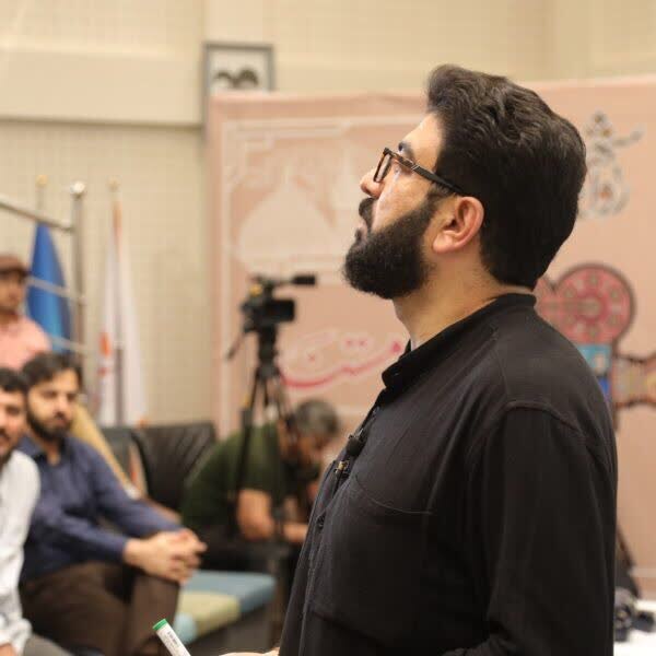 بومی‌سازی این است که سوار بر فرهنگ باشید | آشنایی با مؤلفه‌های بومی در روایت با حضور حامد عسکری