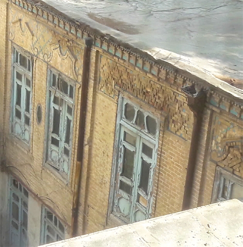 خواجه روشنایی پشت کنسولگری است؟ خواجه روشنایی پشت کنسولگری است؟