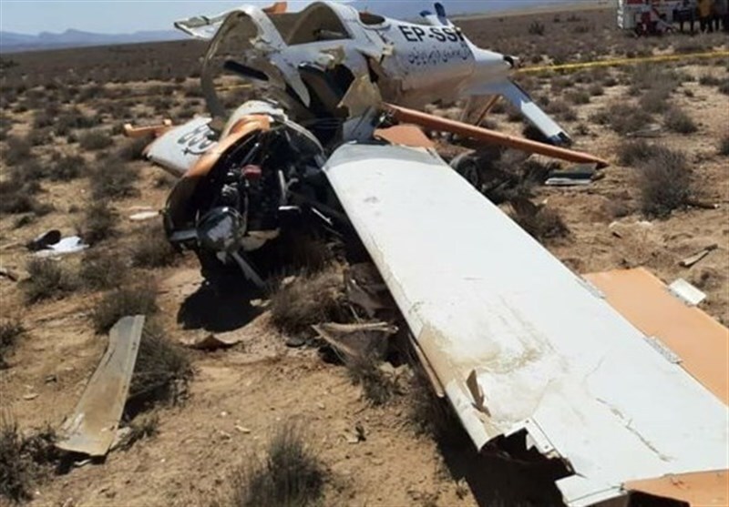 ۲ کشته در پی سقوط هواپیمای آموزشی در فرودگاه پیام + تصاویر ۲ کشته در پی سقوط هواپیمای آموزشی در فرودگاه پیام + تصاویر