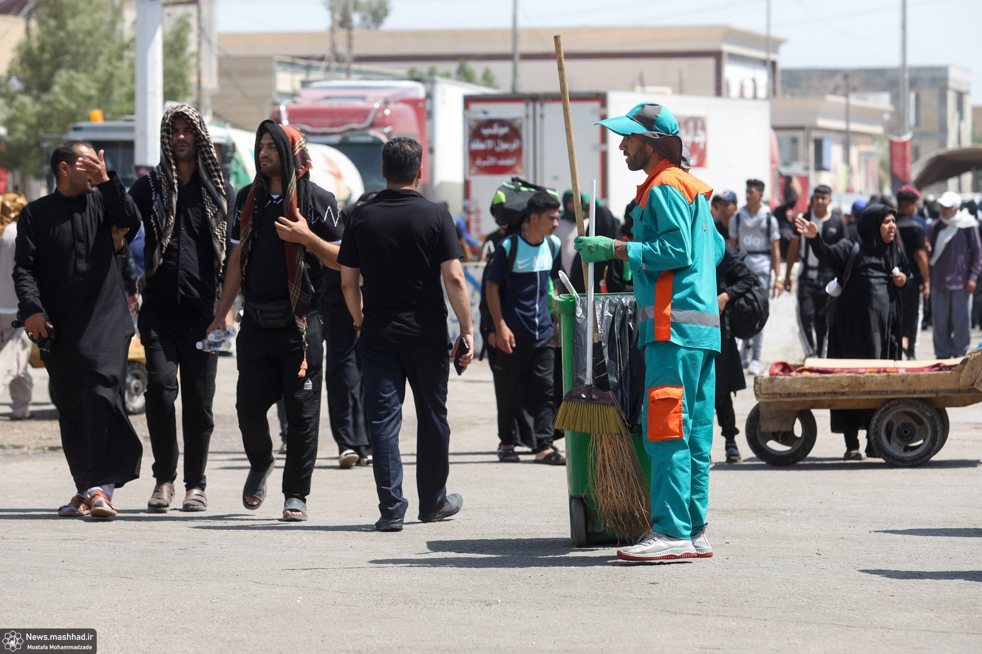 شهرداری مشهد در نجف چه میکند؟ شهرداری مشهد در نجف چه میکند؟