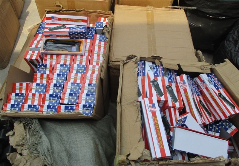 کشف محموله بزرگ سلاحهای آمریکایی ویژه آشوب و اغتشاش در خلیج فارس + تصاویر کشف محموله بزرگ سلاحهای آمریکایی ویژه آشوب و اغتشاش در خلیج فارس + تصاویر