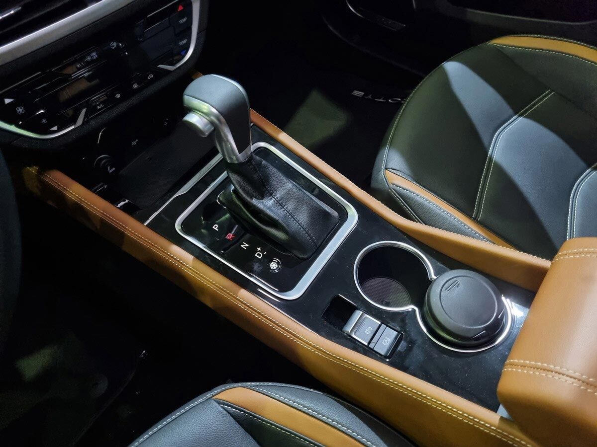 زوتی DL5؛ این خودرو وارداتی با چه امکاناتی تحویل مشتریان می‌شود؟