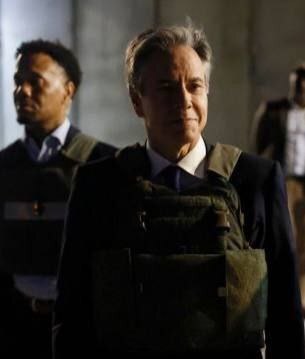 بلینکن با جلیقه ضدگلوله از عراق خارج شد + فیلم و عکس بلینکن با جلیقه ضدگلوله از عراق خارج شد + فیلم و عکس