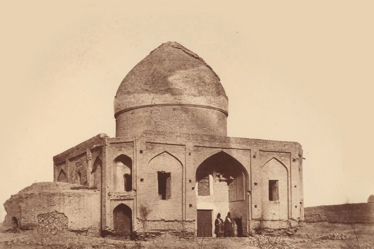 مشهد از نگاه نخستین دوربینهای عکاسی مشهد از نگاه نخستین دوربینهای عکاسی