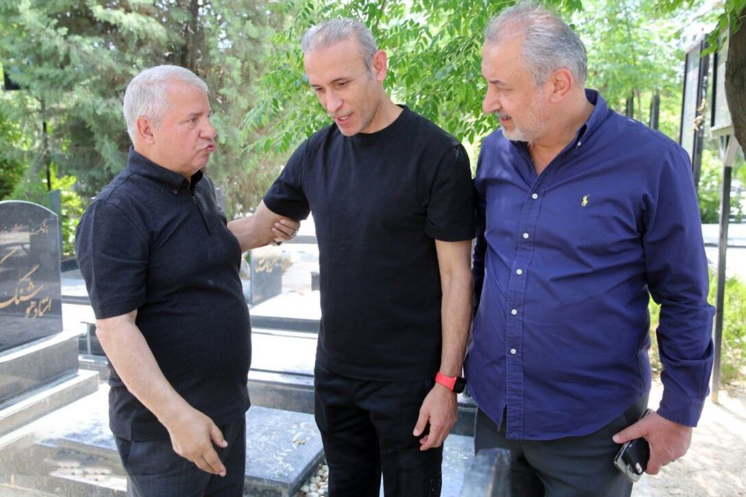 پروین: با یک باخت که نمیشود بگویید مربی برود! پروین: با یک باخت که نمیشود بگویید مربی برود!