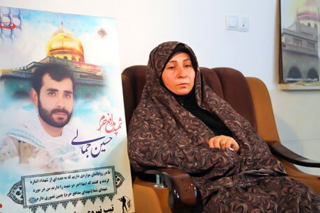 روایت مادری از شهادت پسرش که به عشق حضرت زینب(س) جانفشانی کرد روایت مادری از شهادت پسرش که به عشق حضرت زینب(س) جانفشانی کرد