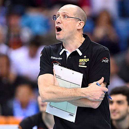 گزینه جذاب جانشین عطایی در تیم ملی والیبال میشود گزینه جذاب جانشین عطایی در تیم ملی والیبال میشود