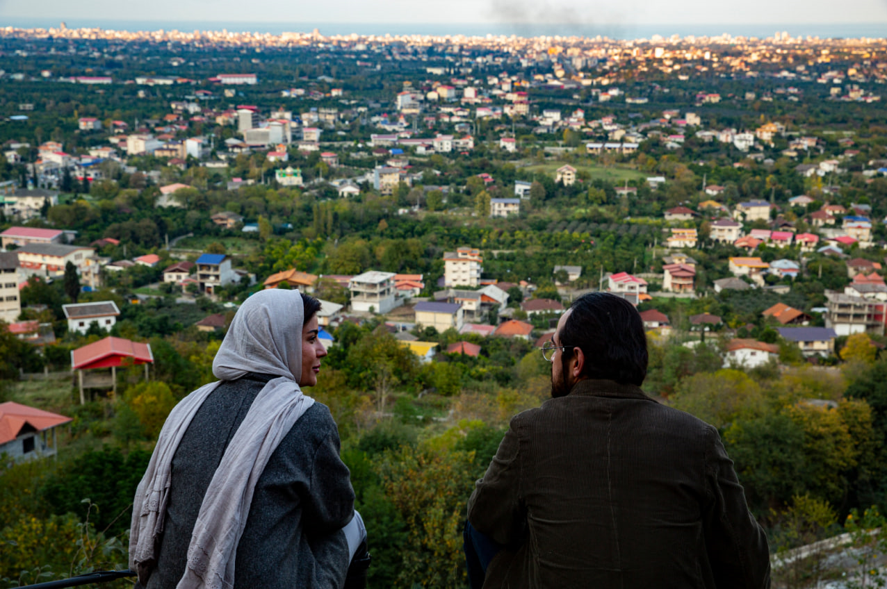 نگاهی به فیلم «جنگل پرتقال» اثر آرمان خوانساریان | تماشا از سر فراغبال نگاهی به فیلم «جنگل پرتقال» اثر آرمان خوانساریان | تماشا از سر فراغبال