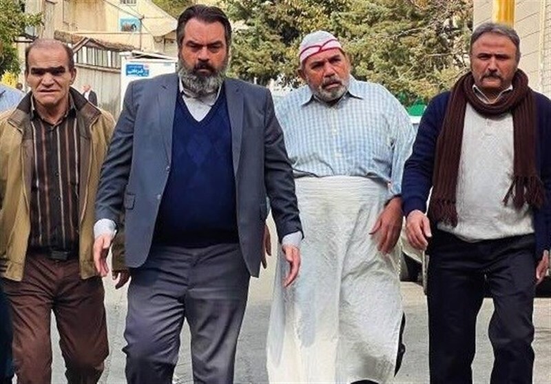 درباره «بدل» علی مسعودی که در حال آماده شدن برای گفت وگو با علی مسعودی درباره جزئیات ساخت سریال نوروزی«بد» درباره «بدل» علی مسعودی که در حال آماده شدن برای گفت وگو با علی مسعودی درباره جزئیات ساخت سریال نوروزی«بد»